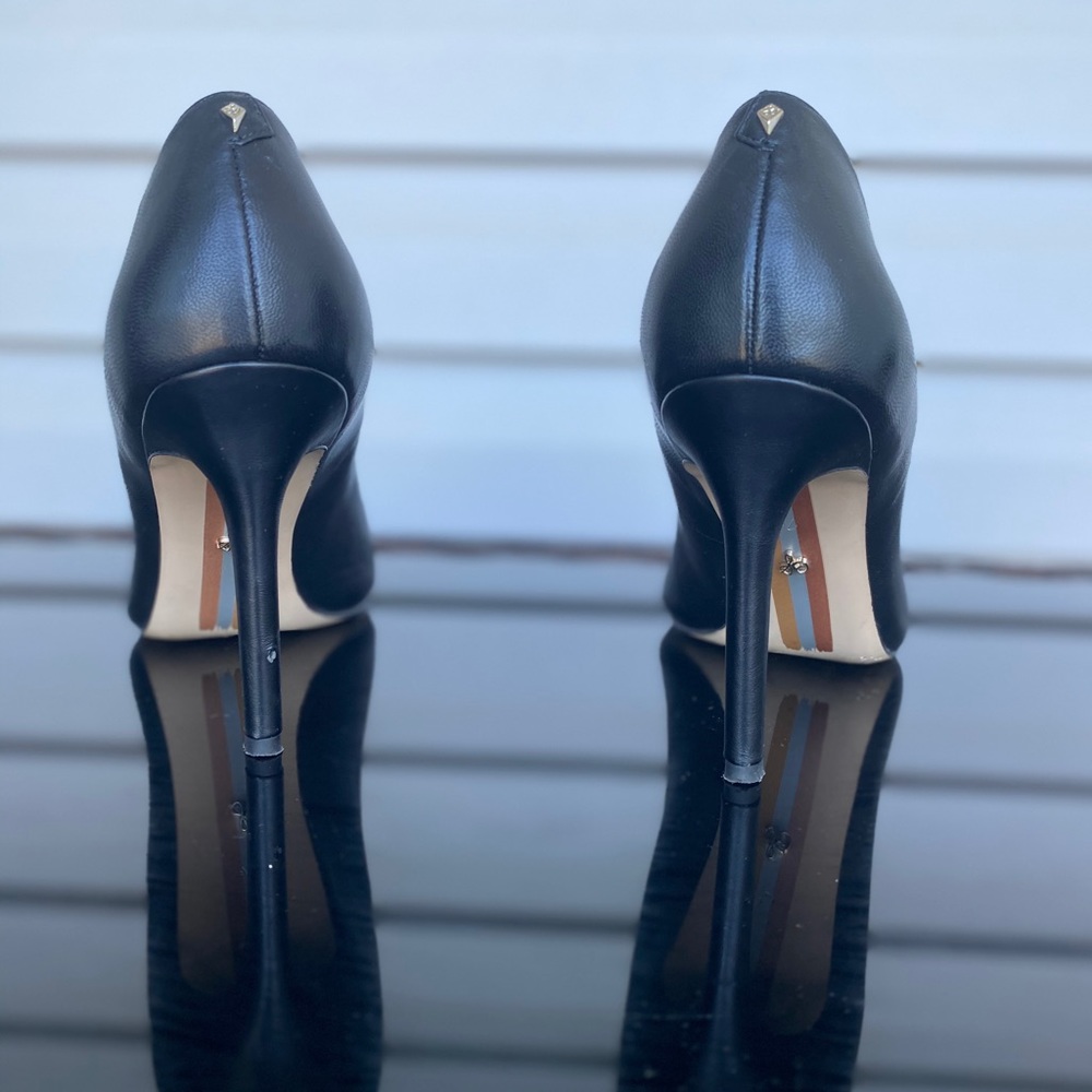 Sam Edelman black leather heels.